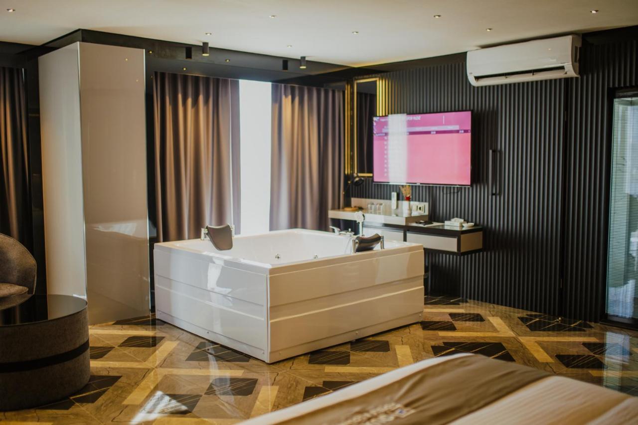 Quala Hotels & Lounge Aksaray Ngoại thất bức ảnh
